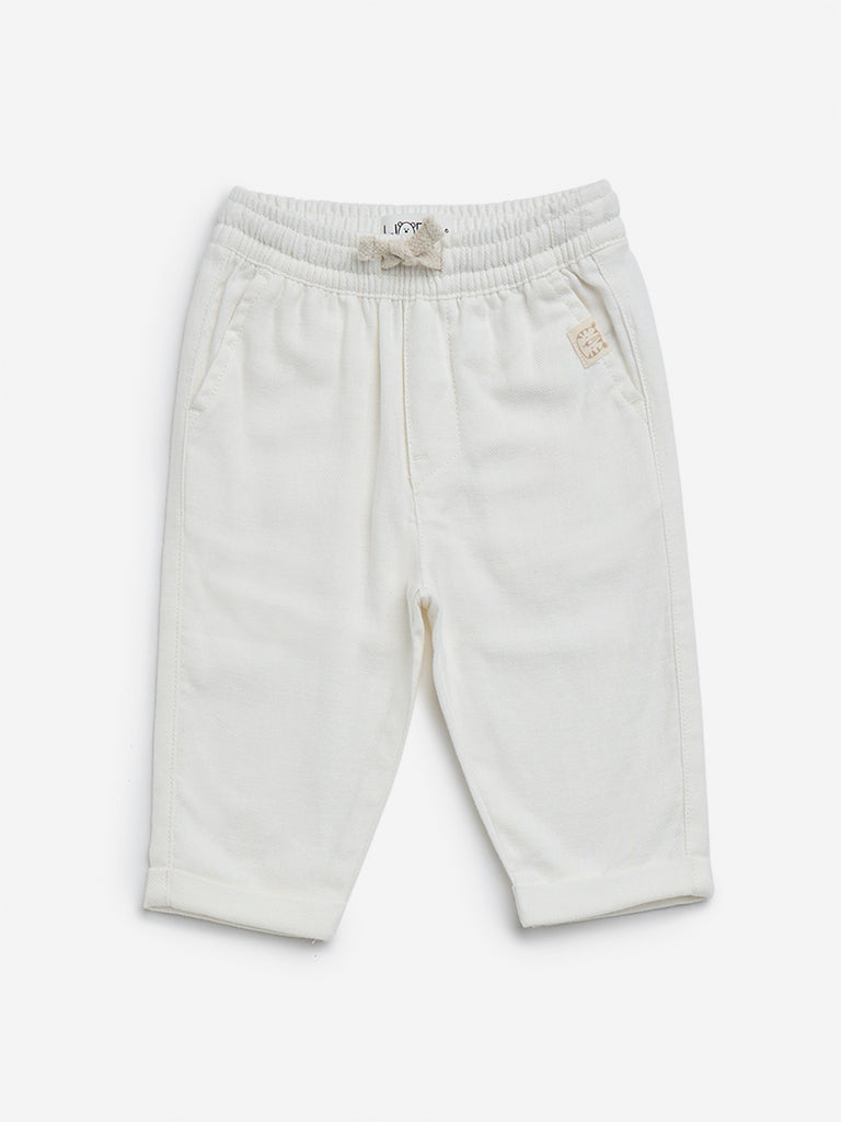 HOP Baby Off-White Solid Mid-Rise Cotton Trousers