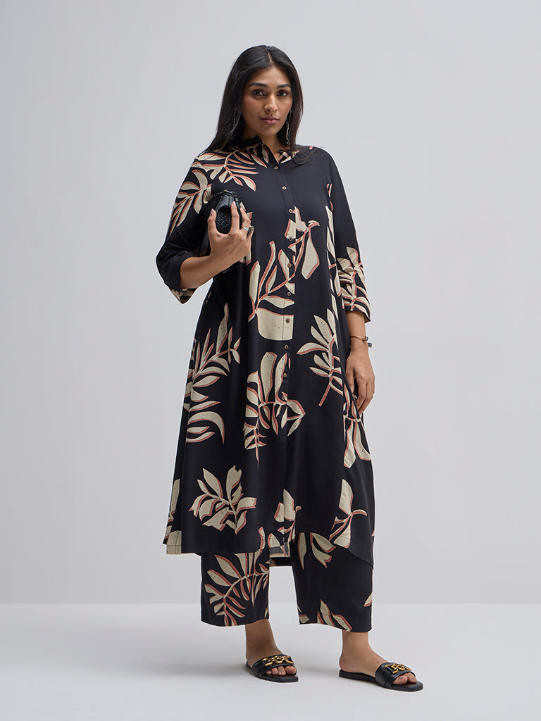 Diza Black Leaf Printed High-Rise Ethnic Pants