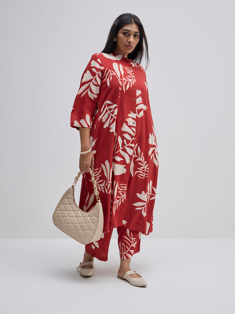 Diza Red Leaf Pattern A-Line Kurta