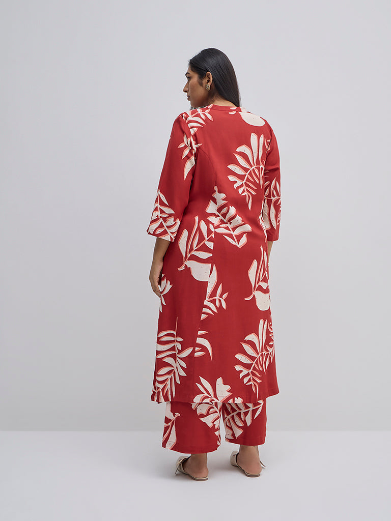 Diza Red Leaf Pattern A-Line Kurta