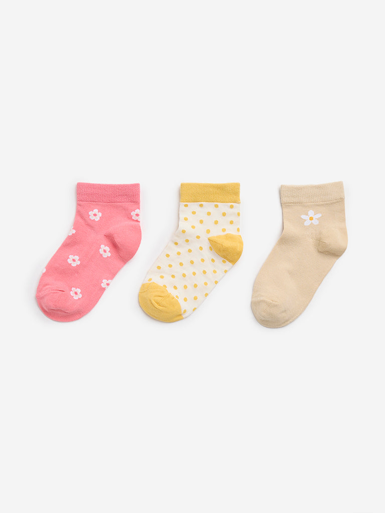 HOP Kids Yellow Printed Girls Socks- Pack of 3