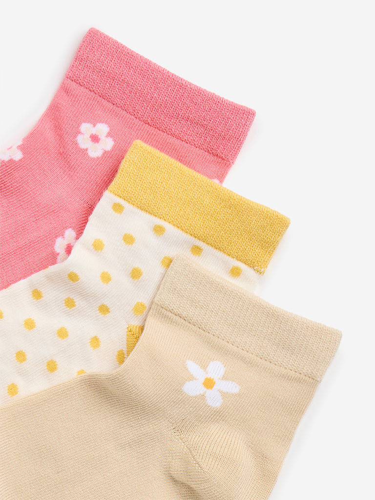 HOP Kids Yellow Printed Girls Socks- Pack of 3