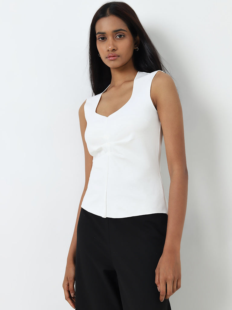 Wardrobe White Ruched Top