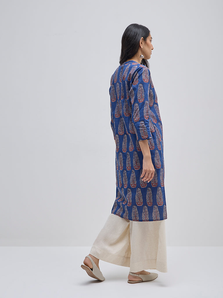 Utsa Indigo Leaf Pattern Straight Kurta