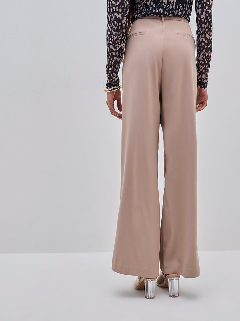 Wardrobe Beige High-Rise Trousers