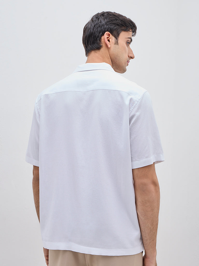 WES Casuals White Solid Relaxed-Fit Shirt