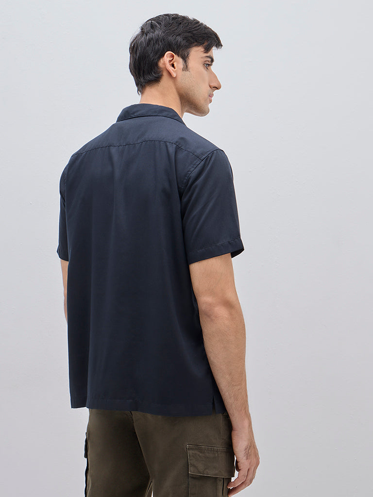 WES Casuals Black Solid Relaxed-Fit Shirt