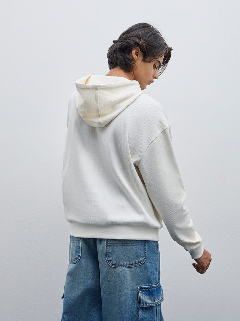 Nuon Off-White Text Design Relaxed-Fit Sweatshirt