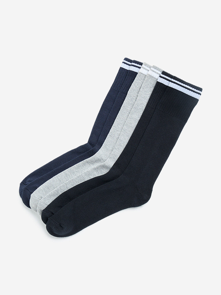 WES Lounge Black Striped Socks - Pack of 3