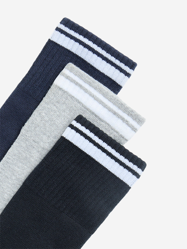 WES Lounge Black Striped Socks - Pack of 3