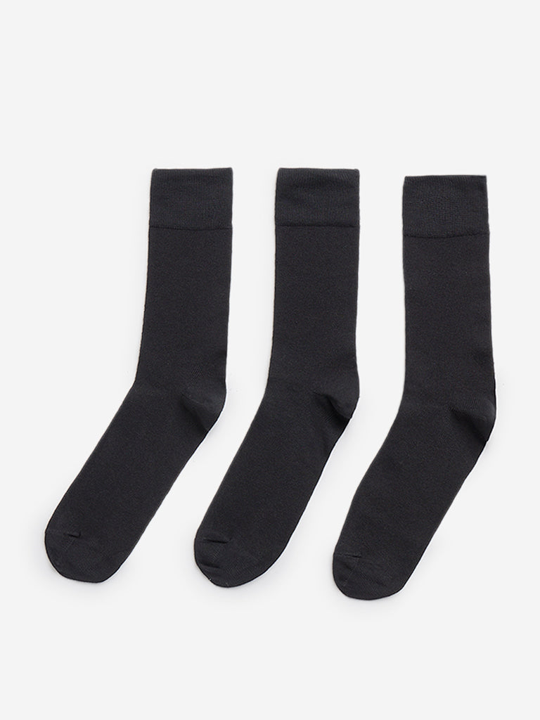 WES Lounge Black Solid Socks - Pack of 3