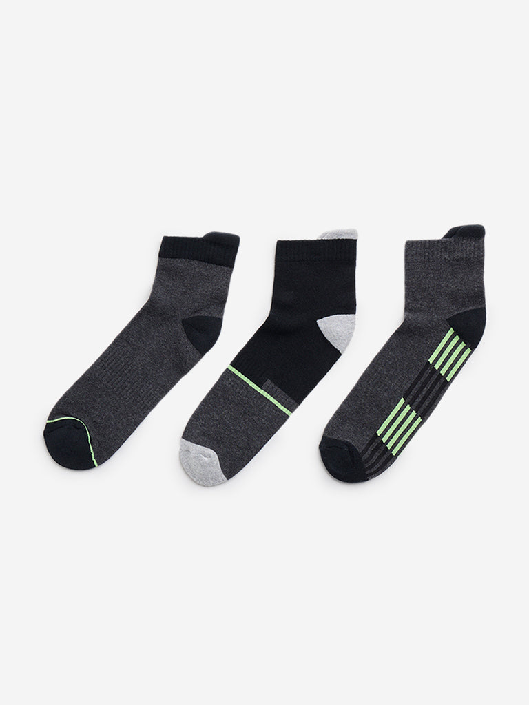 WES Lounge Grey Printed Socks - Pack of 3