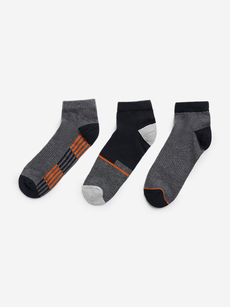 WES Lounge Grey Printed Socks - Pack of 3