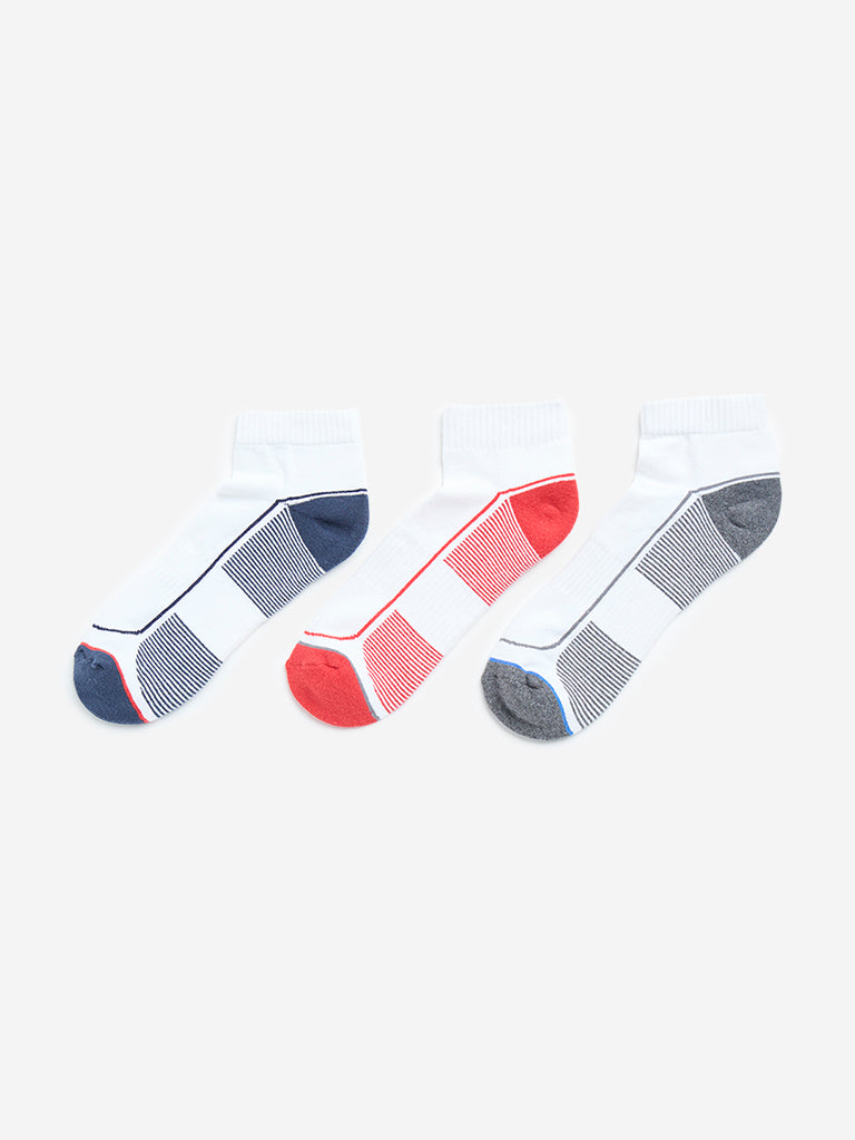 WES Lounge White Trainer Cotton Blend Socks - Pack of 3