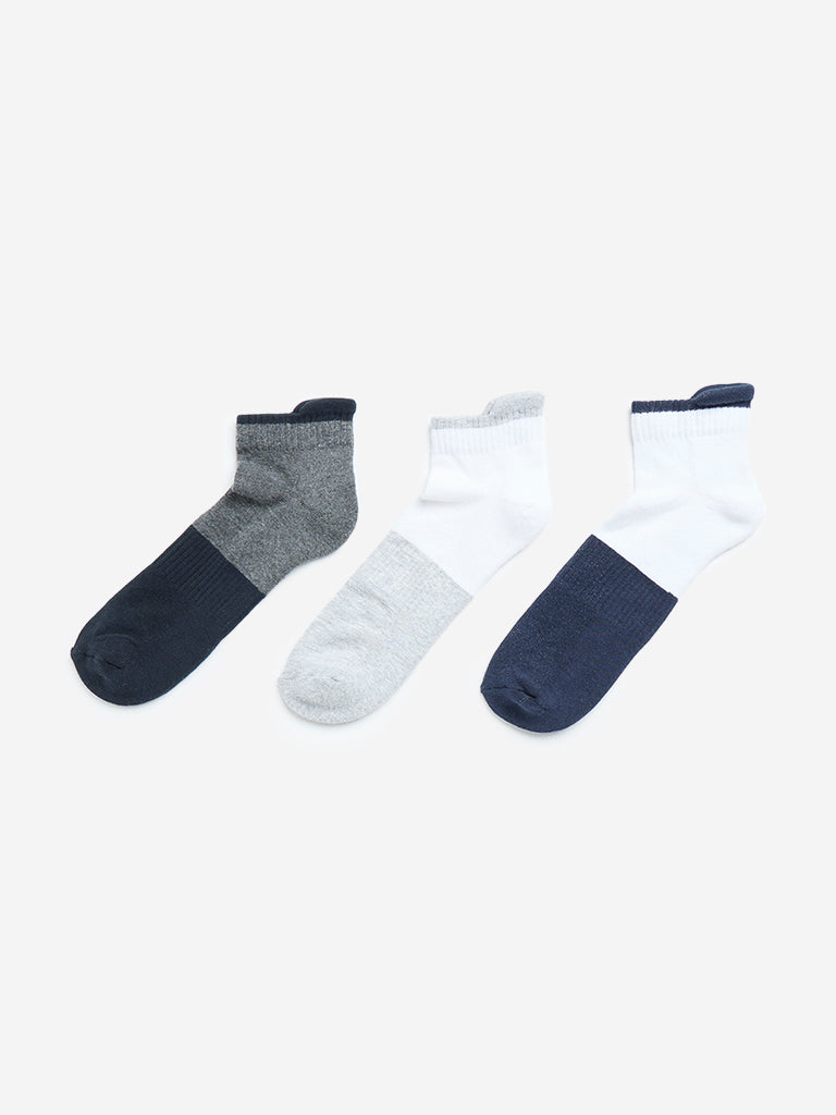 WES Lounge White Colour-Blocked Trainer Socks - Pack of 3