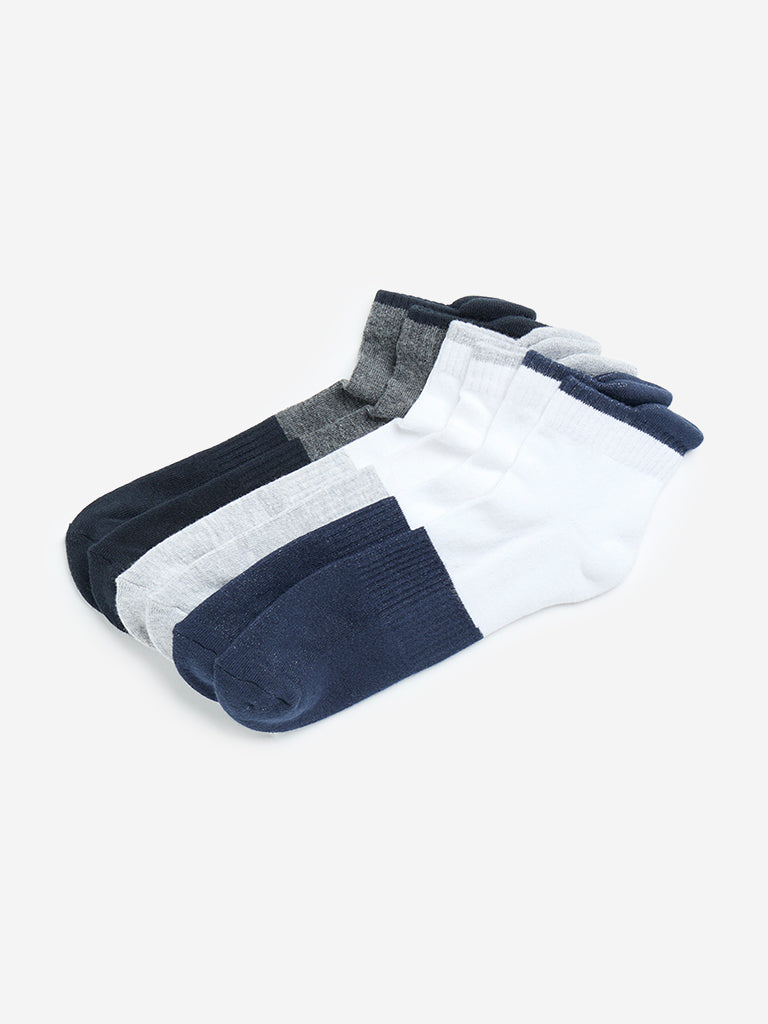 WES Lounge White Colour-Blocked Trainer Socks - Pack of 3