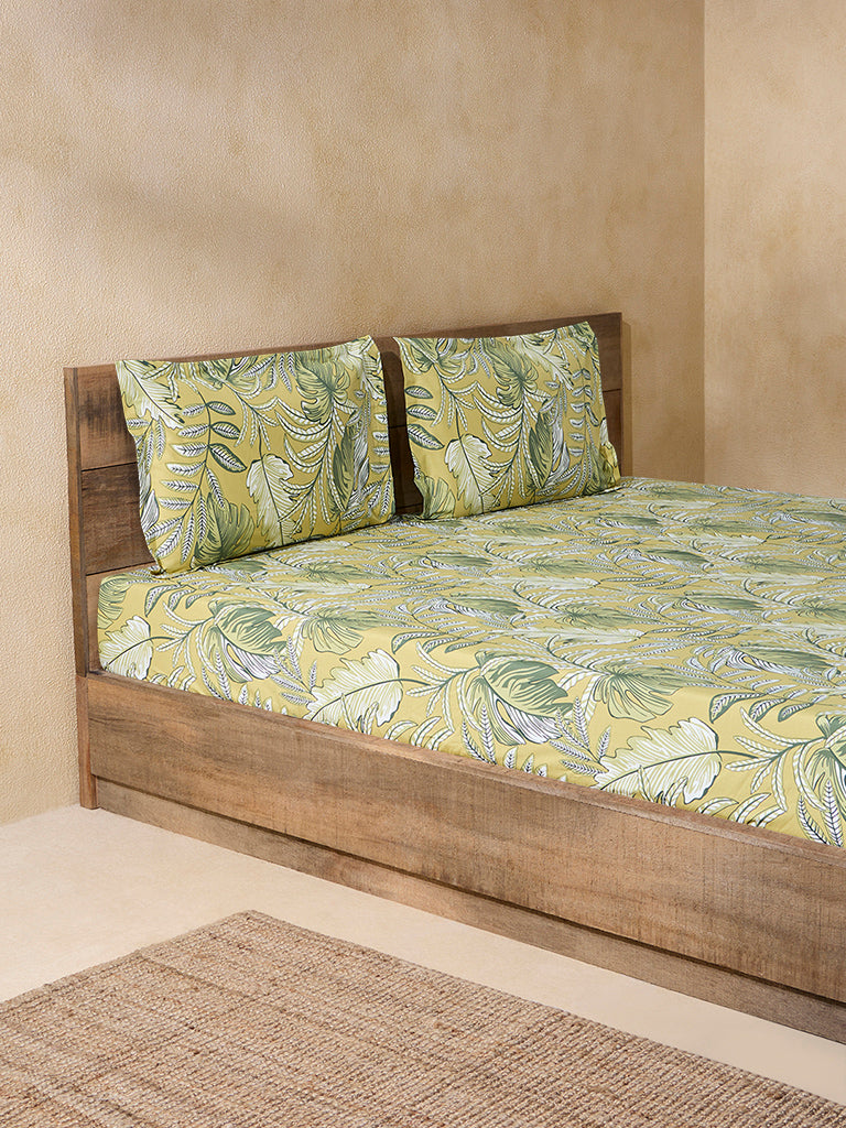 Westside Home Yellow Printed King Bed Fitted Sheet and Pillowcase Set