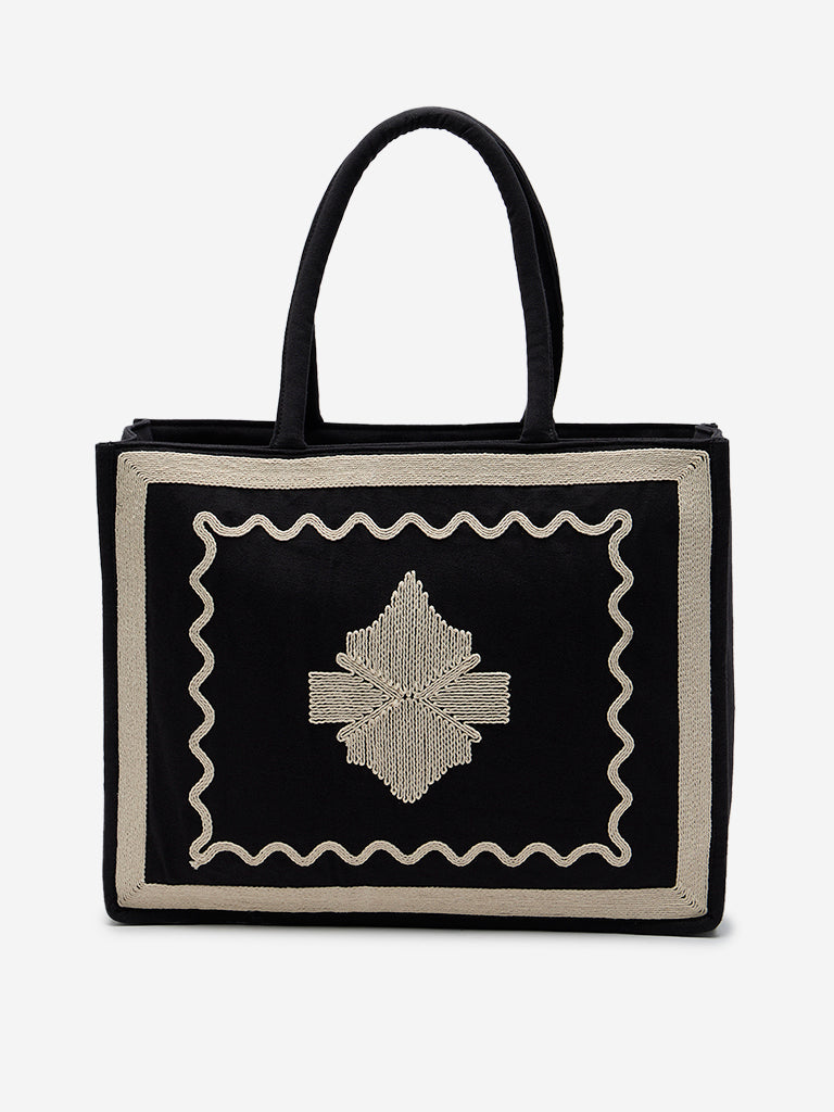 Westside Black & White Embroidered Hand Bag