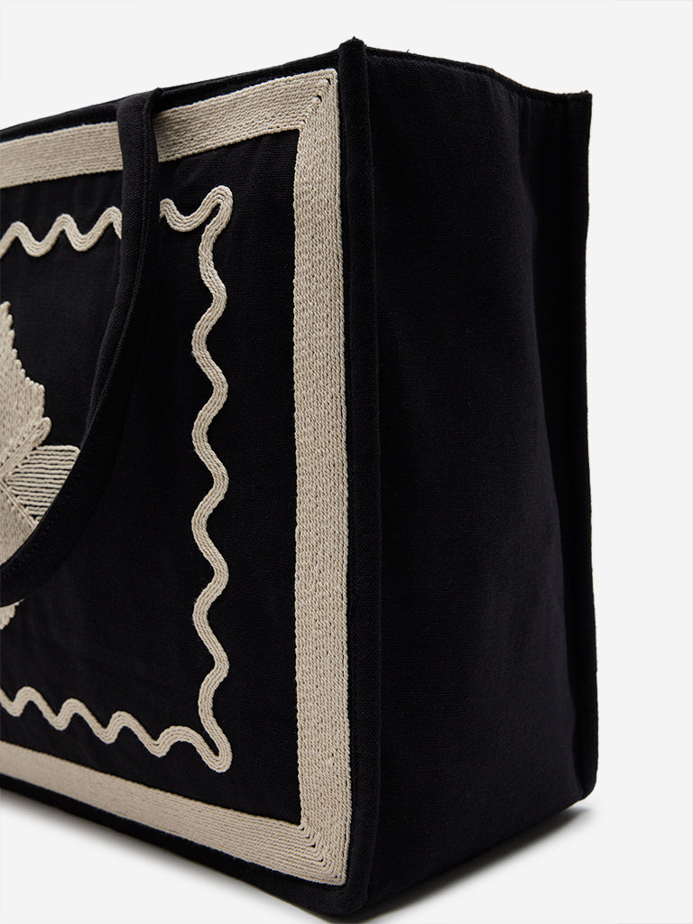 Westside Black & White Embroidered Hand Bag