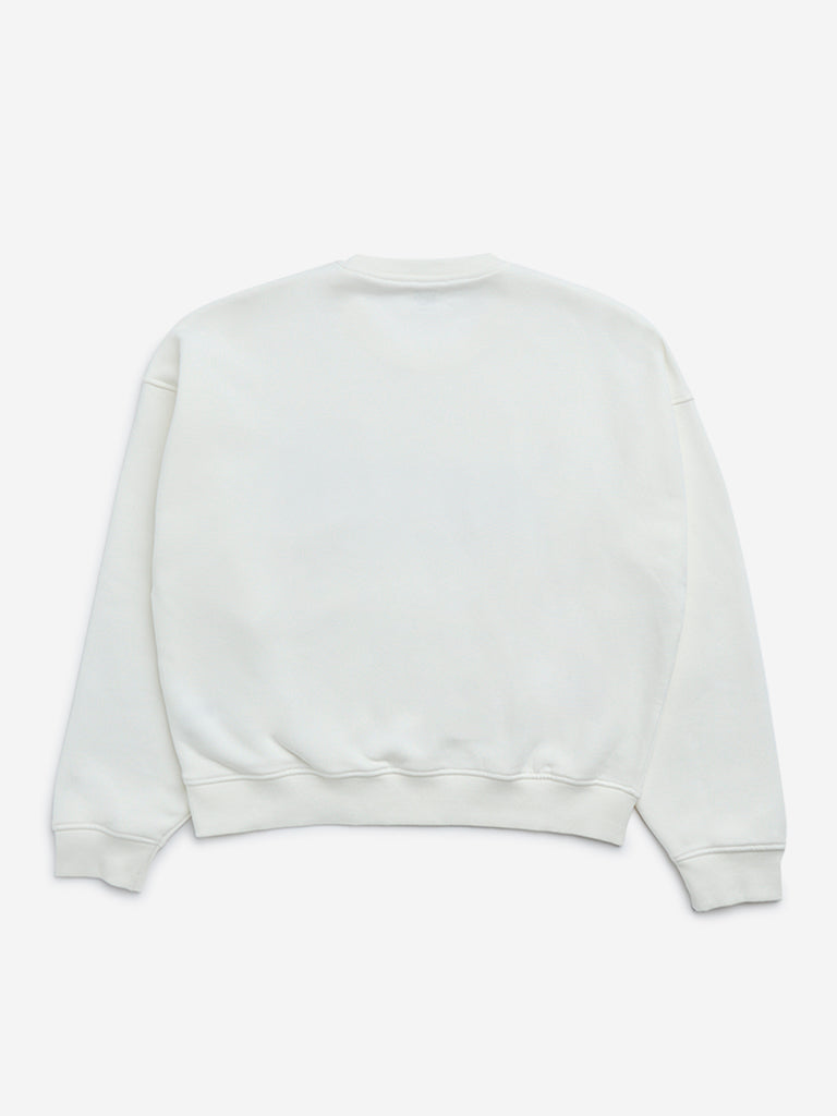 Y&F Kids White Text Design Sweatshirt