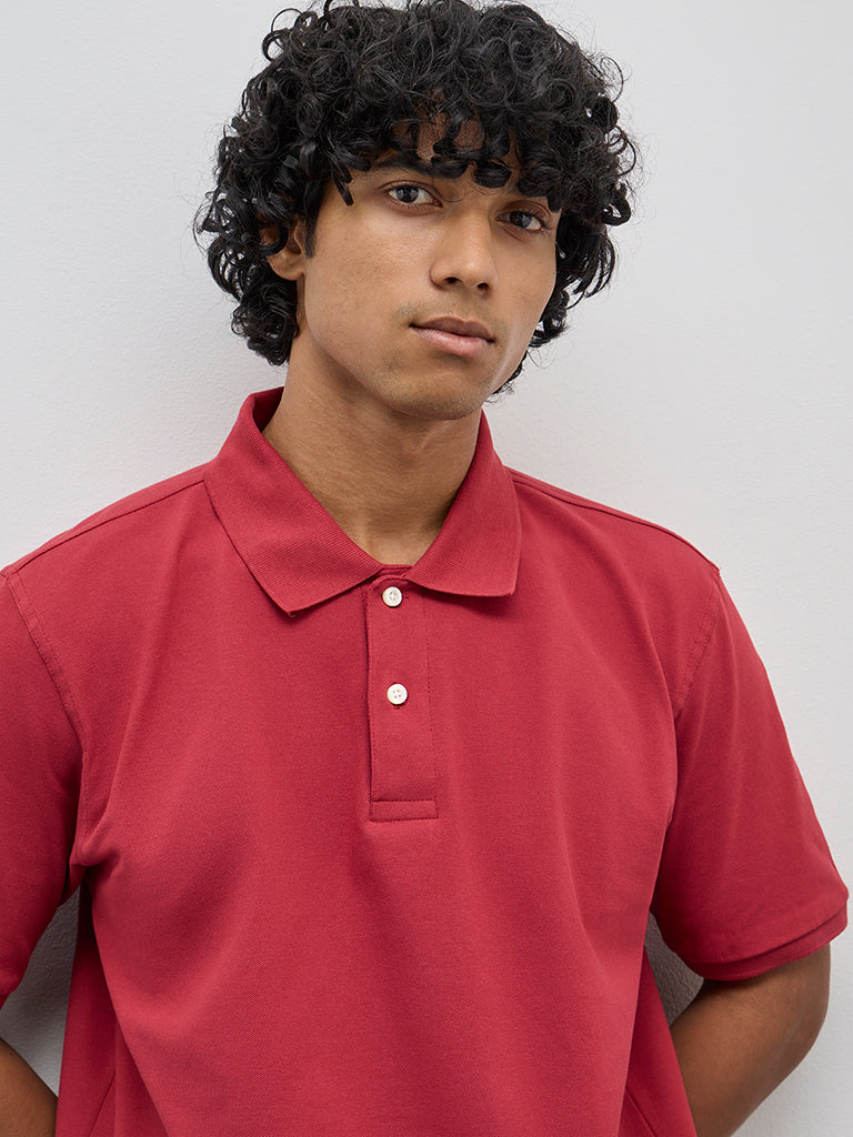 WES Casuals Red Solid Relaxed-Fit Cotton Blend Polo T-Shirt