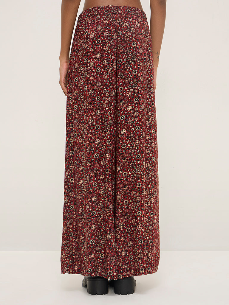 Zuba Maroon Floral Printed High-Rise Ethnic Pants