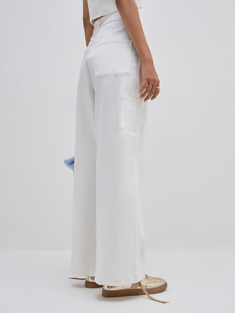 Nuon Off-White Straight - Fit High - Rise Jeans