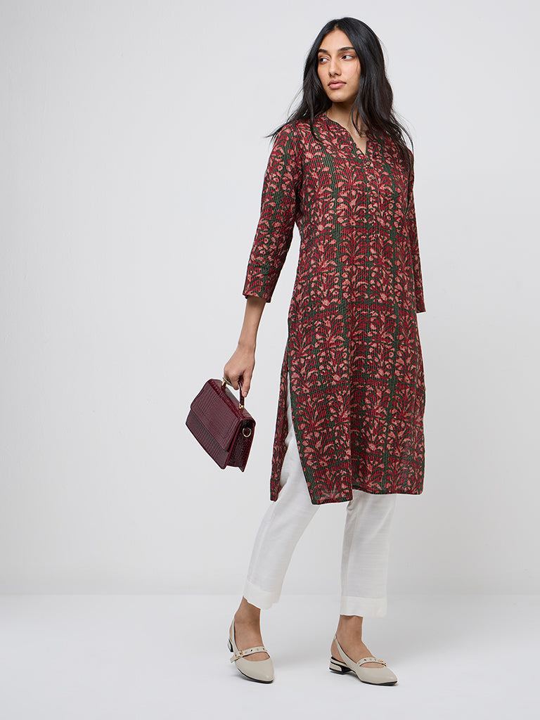 Utsa Red Floral Printed Cotton Blend Straight Kurta