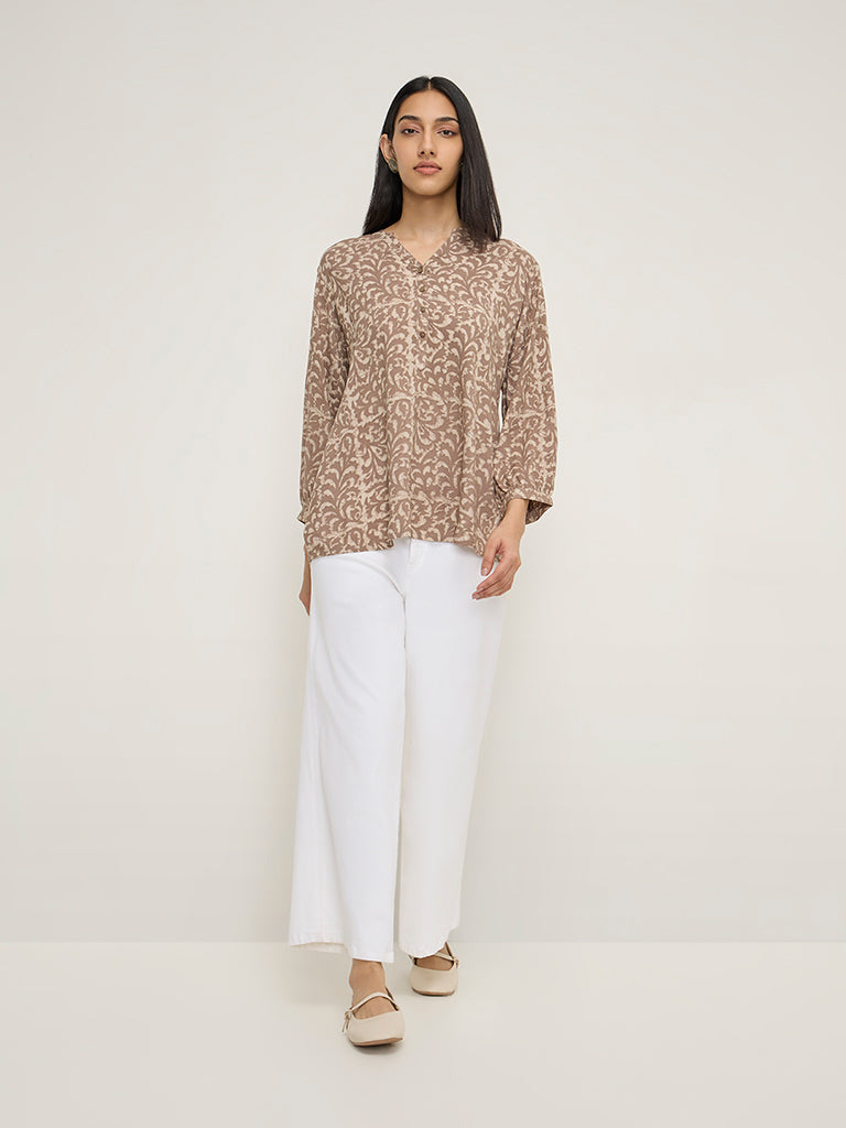 Utsa Beige Leaf Printed Straight Kurti