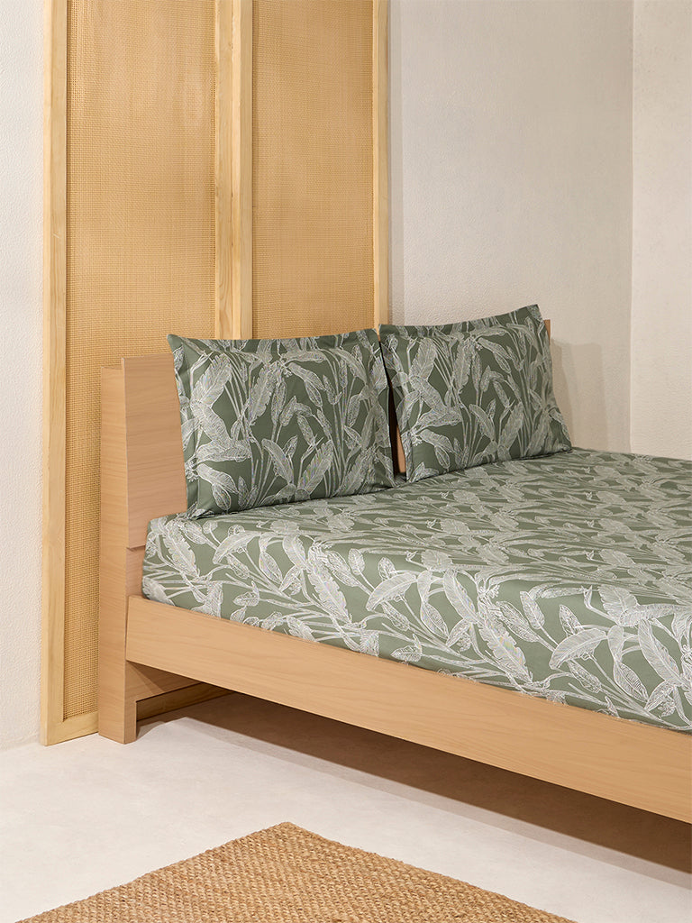 Westside Home Sage Leaf Pattern King Bed Fitted Sheet and Pillowcase Set