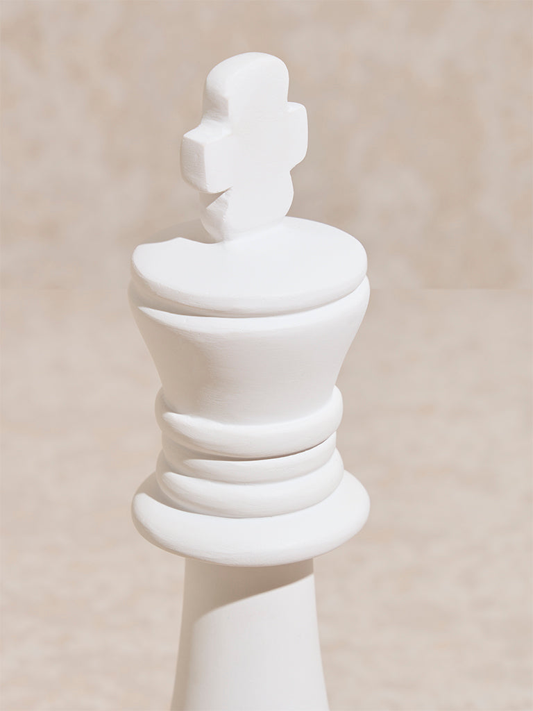 Westside Home White Chess King Decorative Object