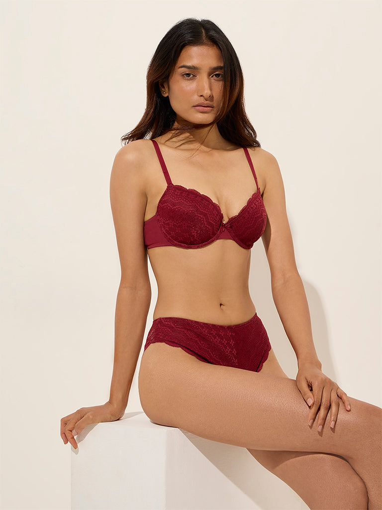 Wunderlove Maroon Lace Design Padded and Underwired Bra