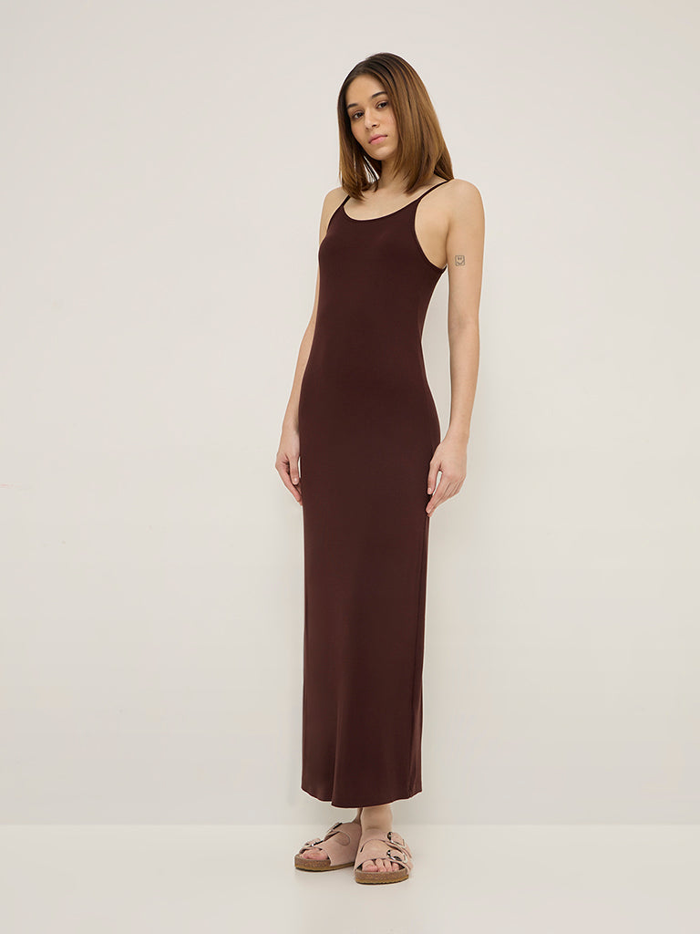 Superstar Brown Ribbed Textured Straight Dress