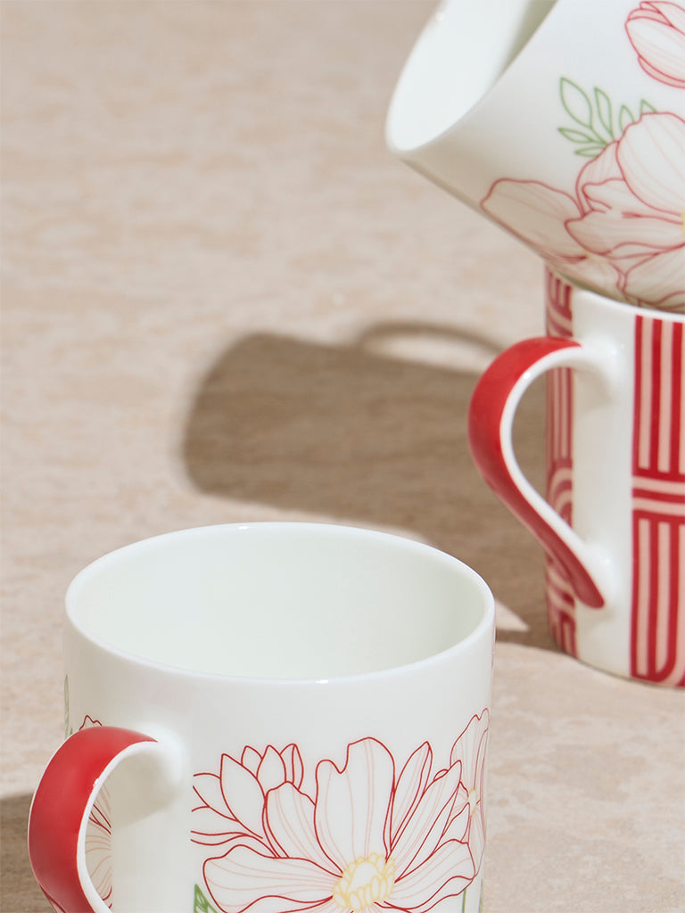 Westside Home Red Floral Patterned Mugs (Set of 4)