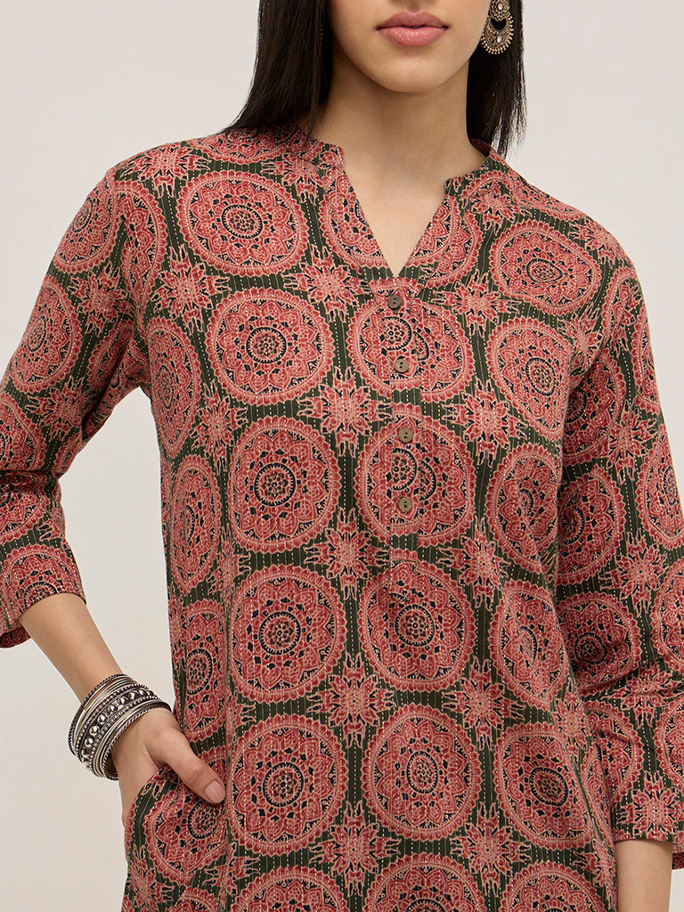 Utsa Green Printed Straight Cotton Blend Kurta