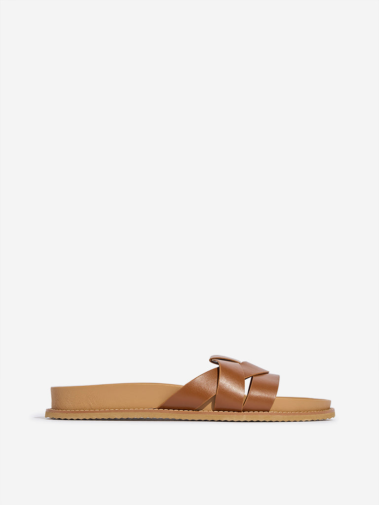 LUNA BLU Tan Criss-Cross Detailed Slides