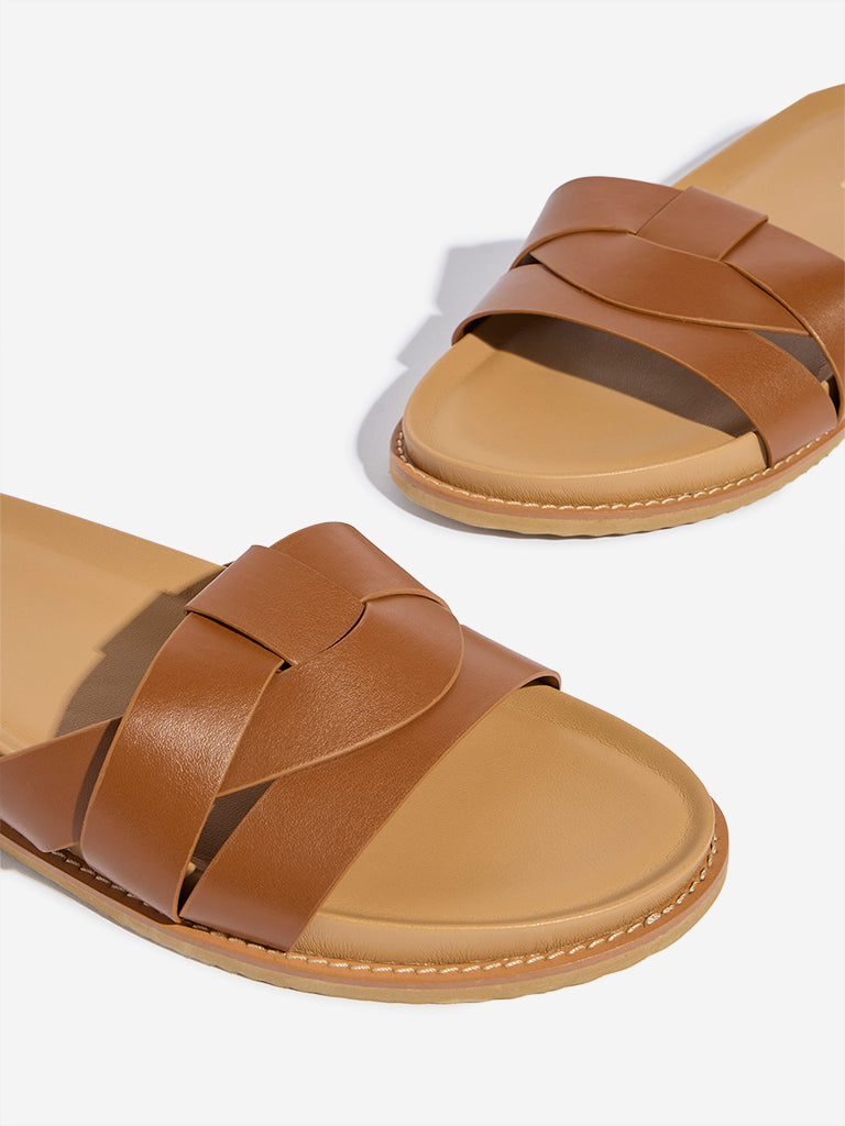 LUNA BLU Tan Criss-Cross Detailed Slides