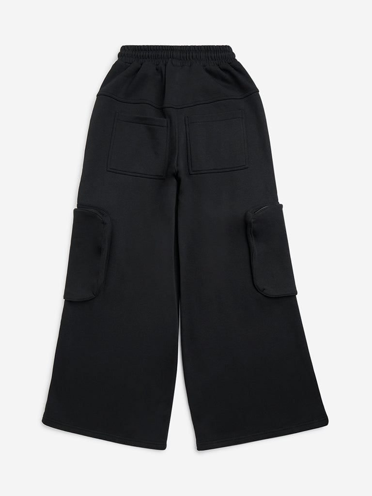 Y&F Kids Black Cargo-Style Mid-Rise Cotton-Blend Trousers