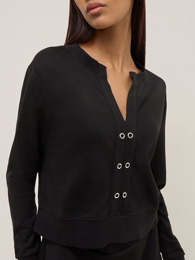 Studiofit Black Solid Sweatshirt