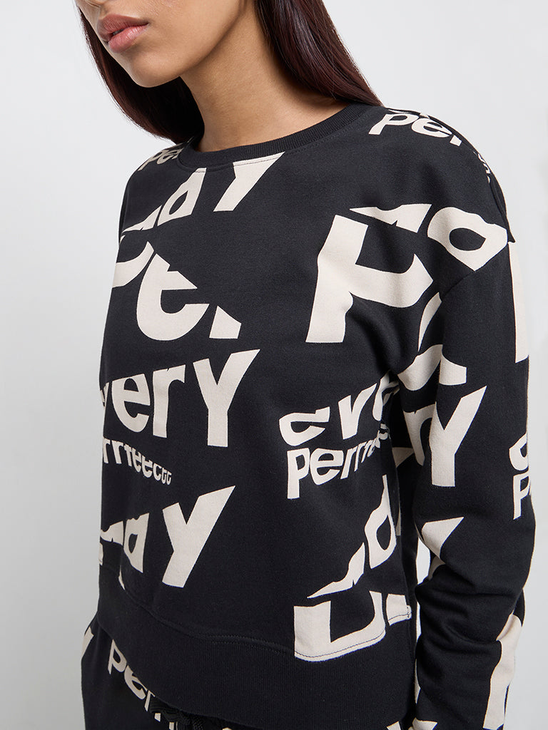 Studiofit Black Typographic Design Cotton Sweatshirt