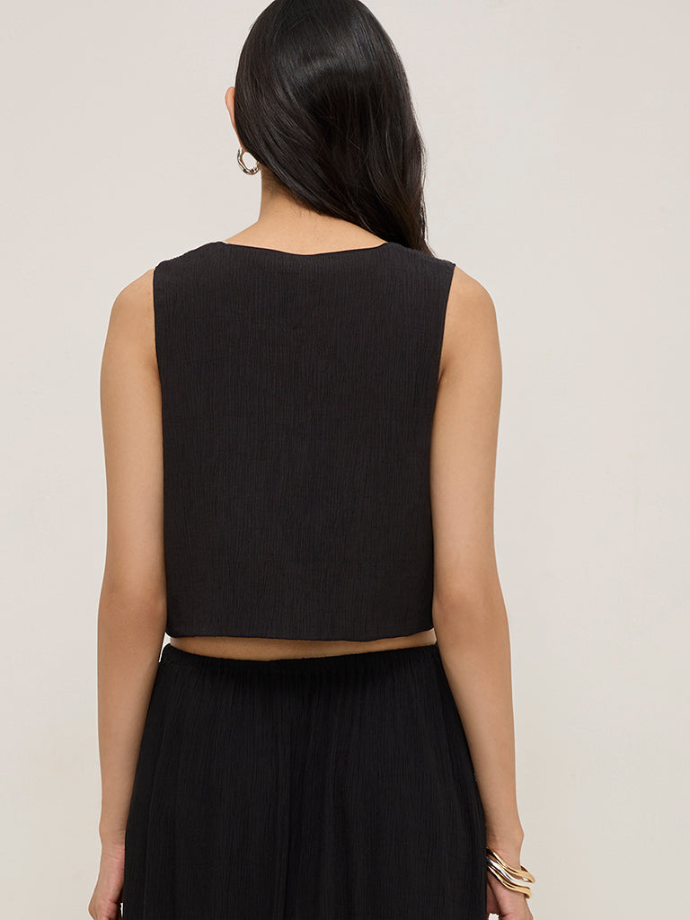 LOV Black Knot-Detailed Textured Top