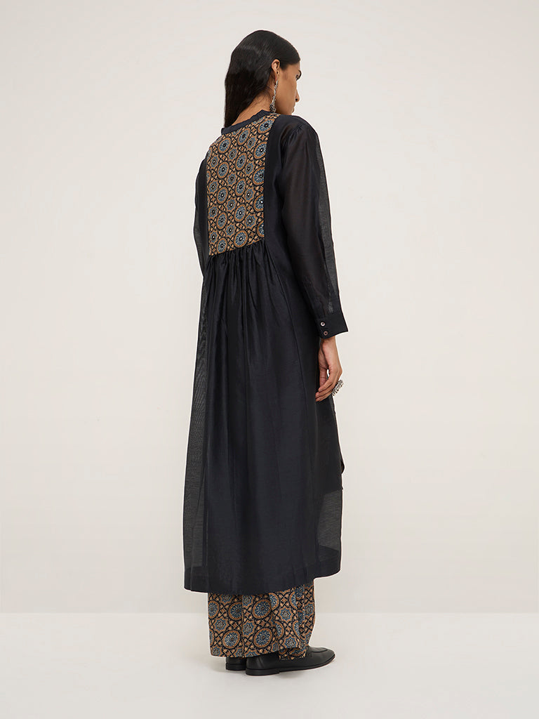 Zuba Black Printed High-Low Cotton Blend Kurta with Inner