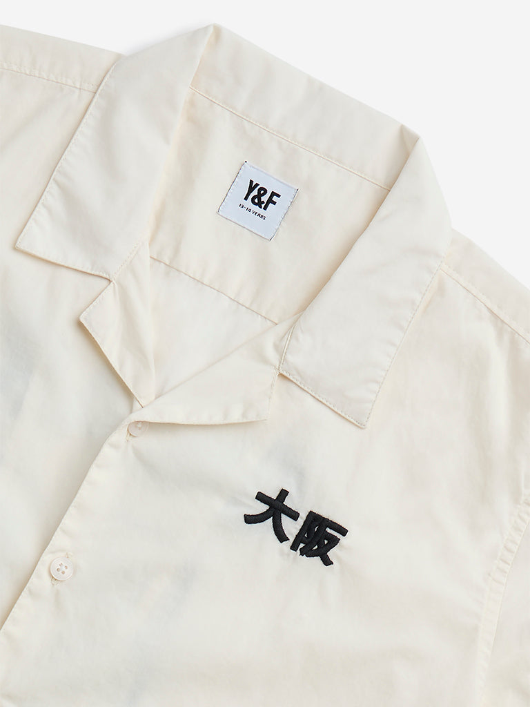 Y&F Kids Off-White Text Printed Resort-Fit Cotton Shirt