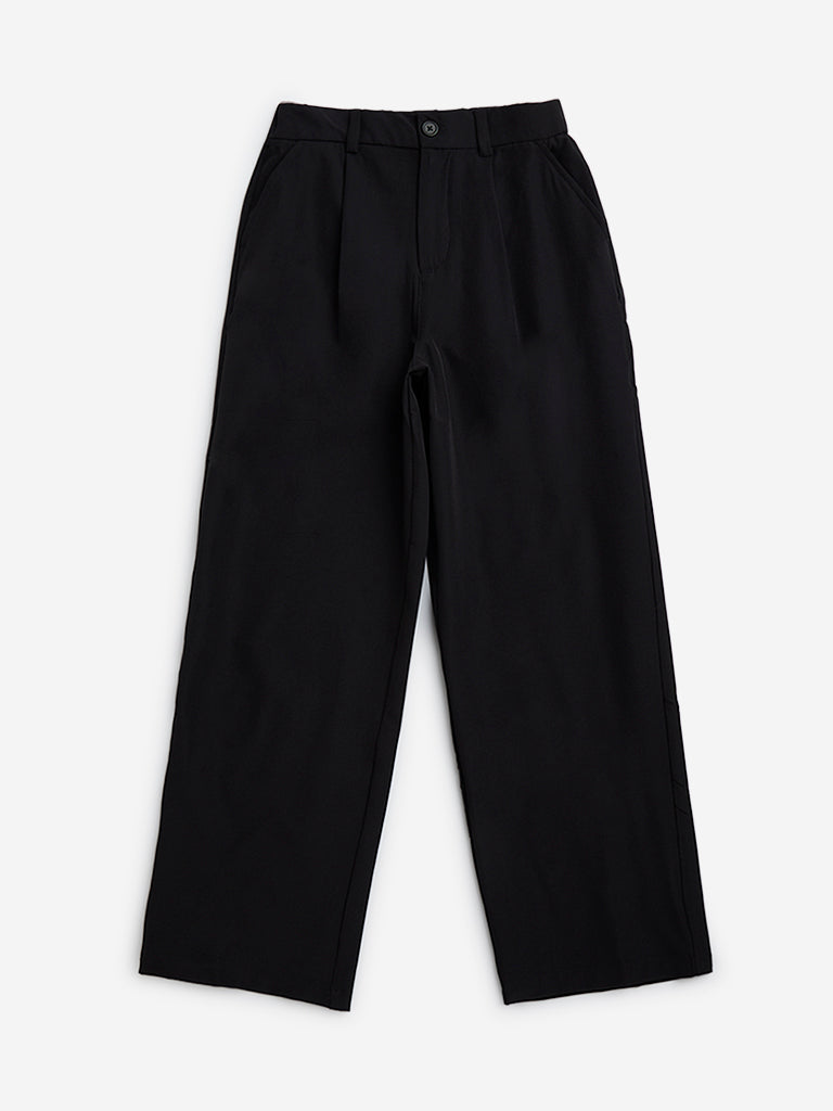 Y&F Kids Black Solid Mid-Rise Korean Pants