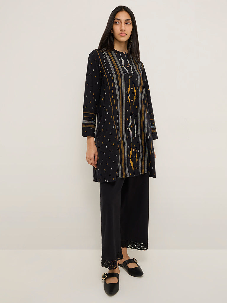 Utsa Black Printed Cotton Blend A-Line Kurta