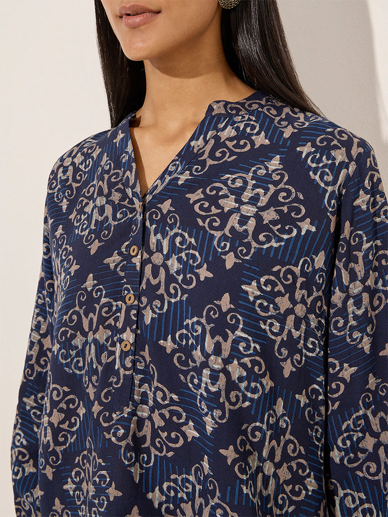 Utsa Indigo Printed Cotton Kurti