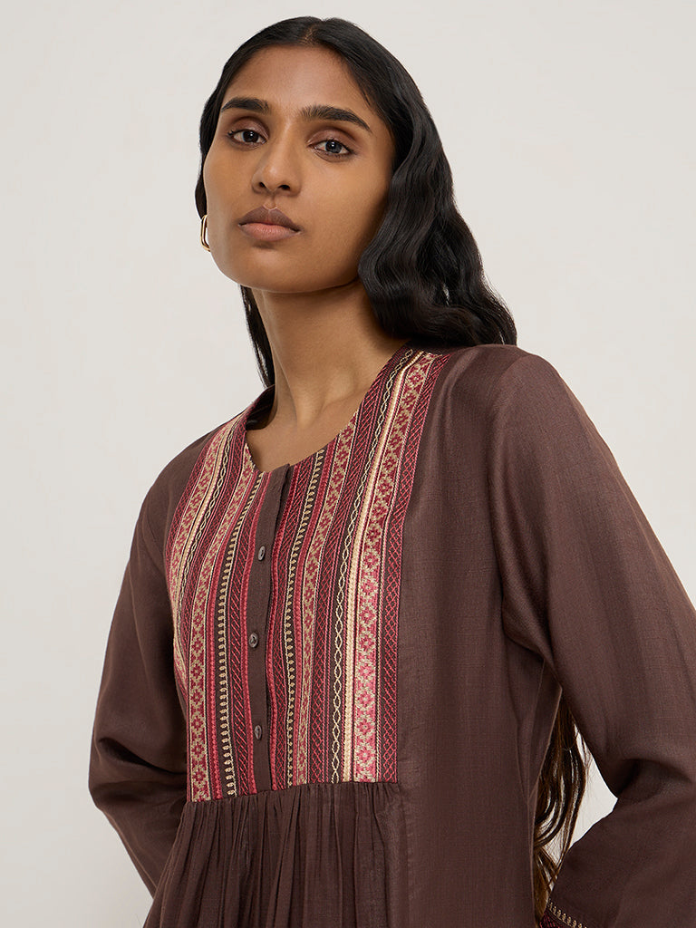 Zuba Brown Embroidered Cotton-Blend A-Line Kurta