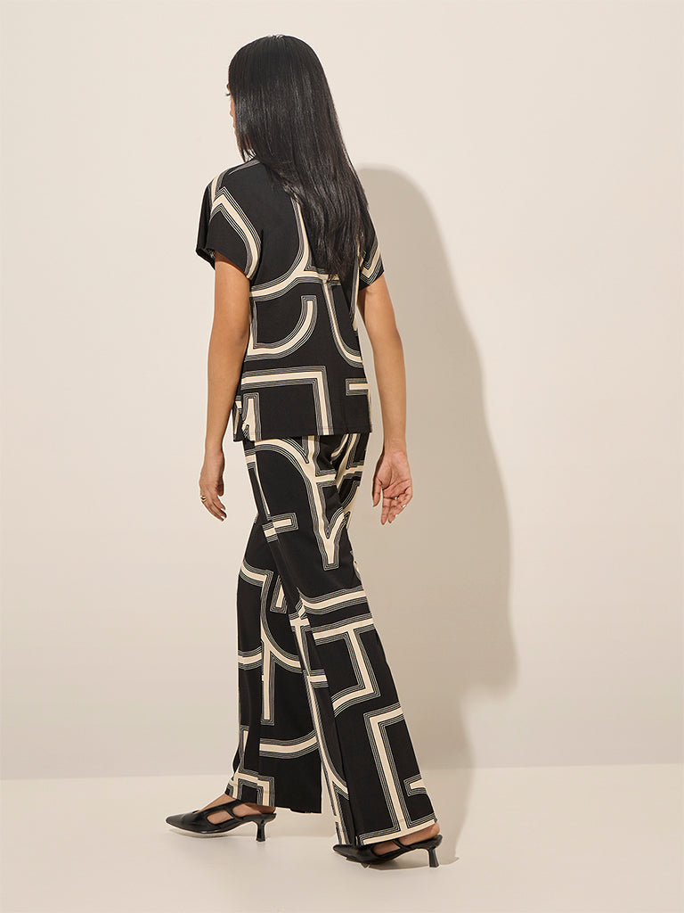 Wardrobe Black Abstract Design High-Rise Trousers