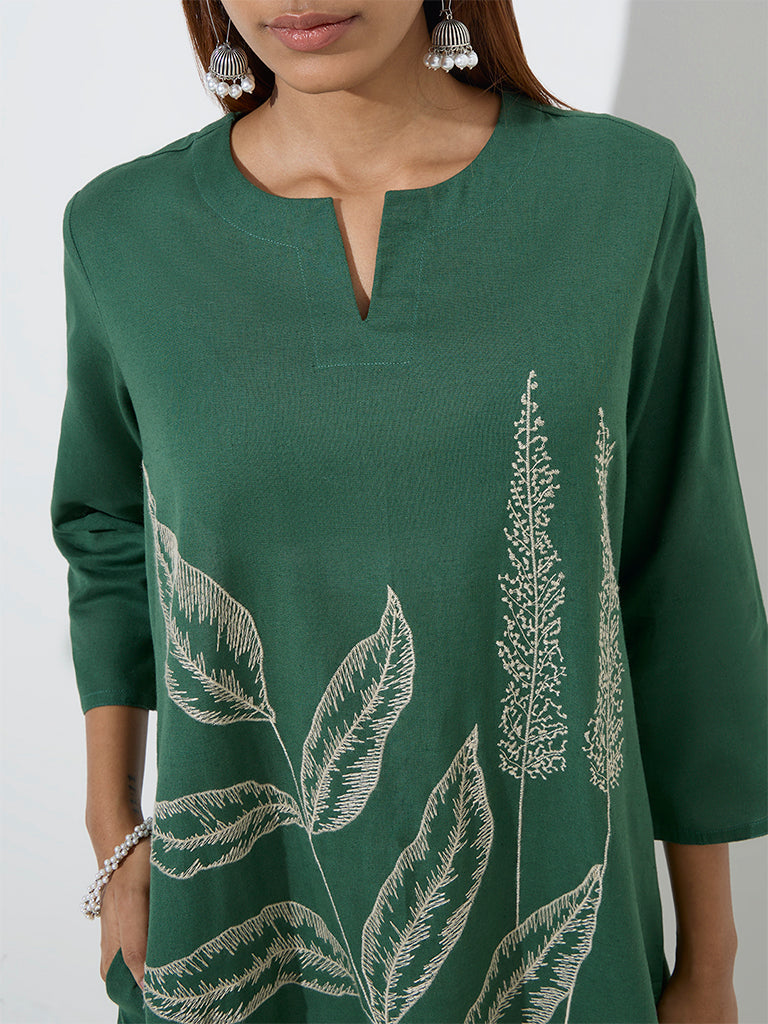 Utsa Green Leaf Embroidered Cotton-Blend A-Line Kurta