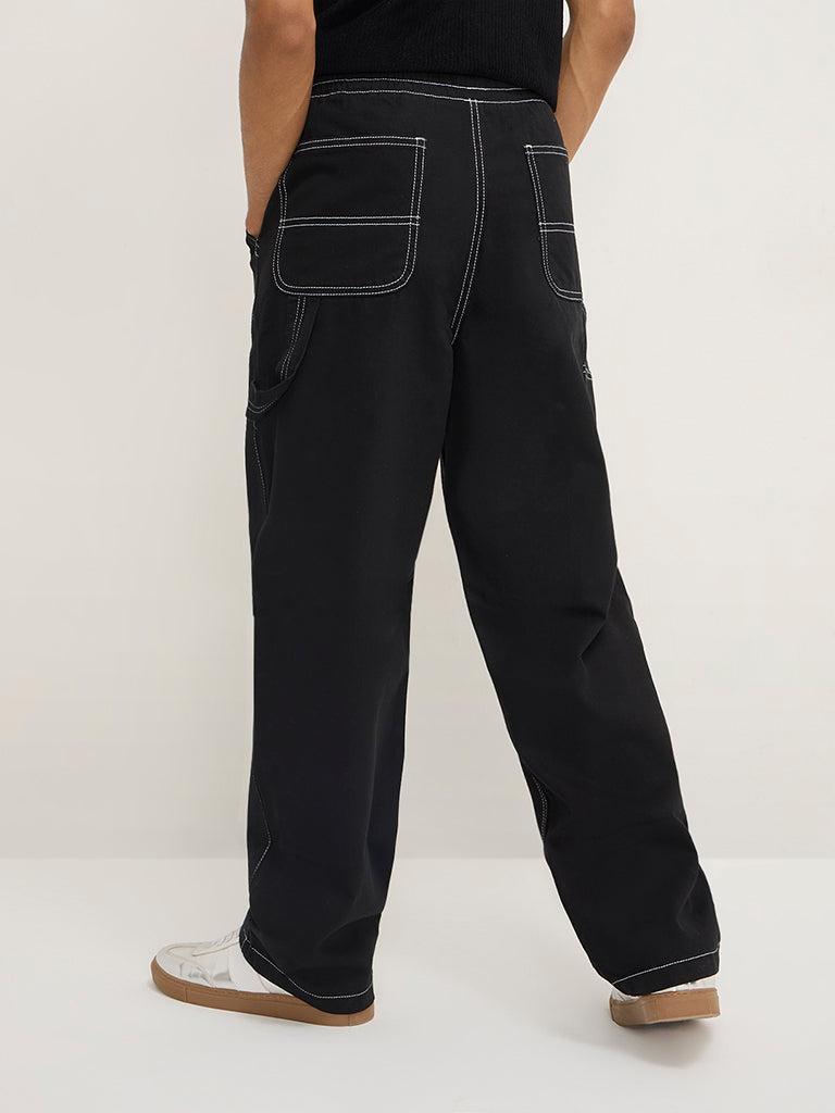 Nuon Black Relaxed - Fit Mid - Rise Jeans